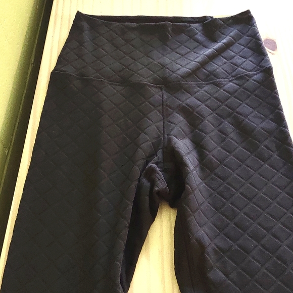 NIKE YOGA PANTS - Picture 1 of 7